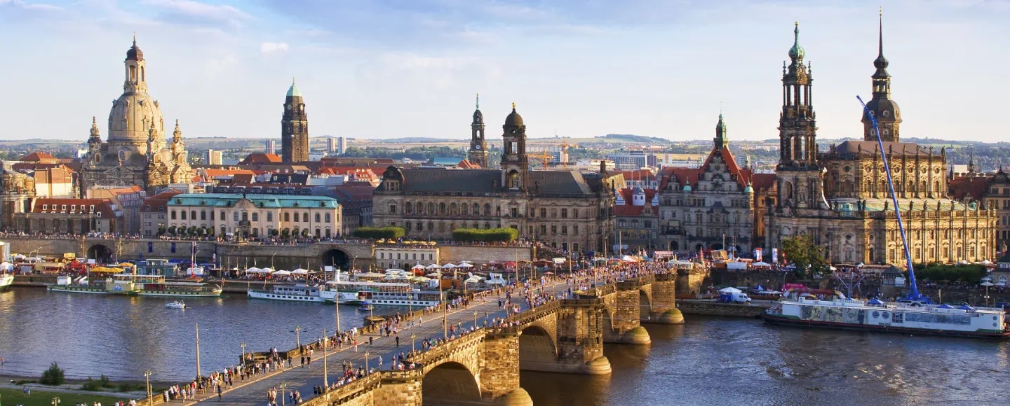 Blick über Dresden an der Elbe